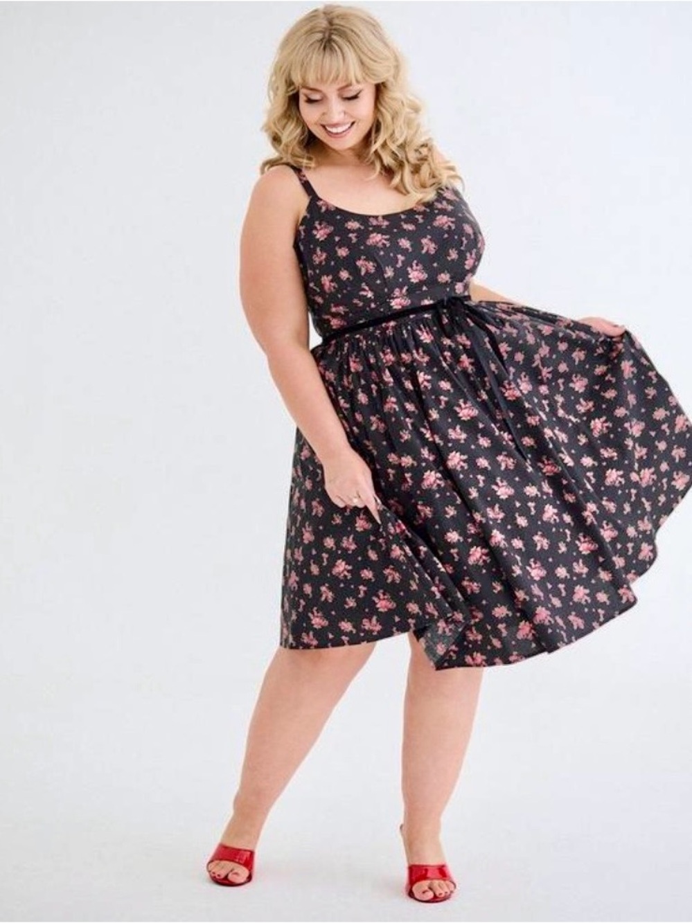 Torrid Retro Chic Belted Swing Dress - Black Floral - Size 0X - NWT!